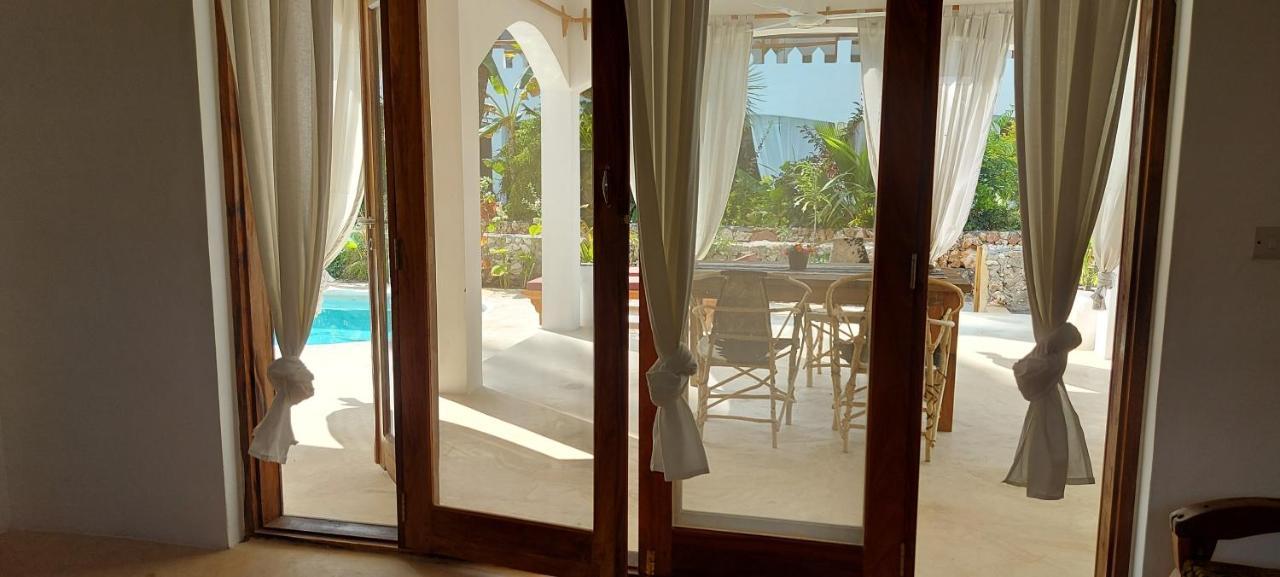 Namayani Apartment Pwani Mchangani Esterno foto